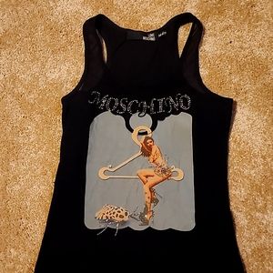 Moschino tank top!